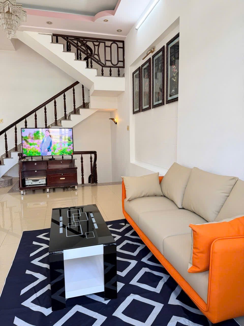 [CHO THU&Ecirc;] NH&Agrave; 3 TẦNG TRUNG T&Acirc;M CAO B&Aacute; QU&Aacute;T &ndash; S&Aacute;T SI&Ecirc;U THỊ &ndash; CHẤP NHẬN TH&Uacute; CƯNG GI&Aacute; 16 TRIỆU TH&Aacute;NG