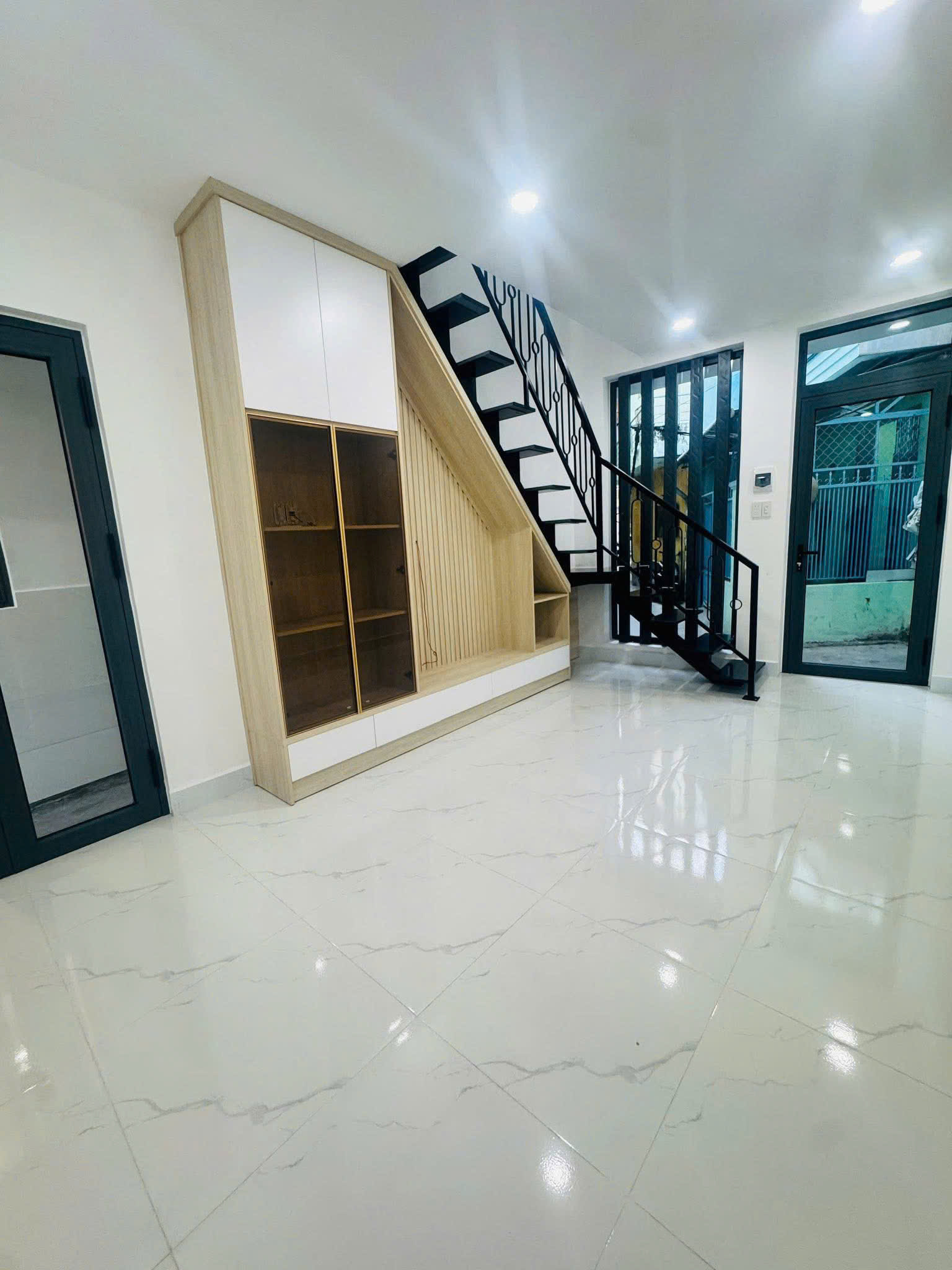 [SI&Ecirc;U PHẨM TRUNG T&Acirc;M] NH&Agrave; HO&Agrave;NG VĂN THỤ &ndash; MUA 1 ĐƯỢC 2 &ndash; 2 SỔ ĐỎ RI&Ecirc;NG BIỆT &ndash; 3,5 TỶ